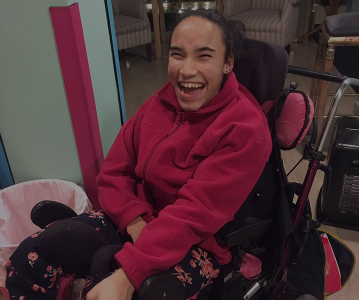 kiara siempre feliz
