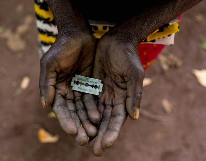 mutilación genital femenina